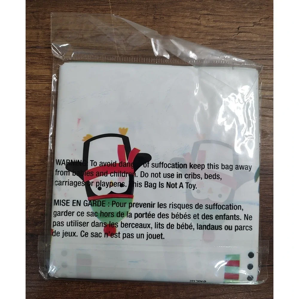 American Greetings Snowman & Friends Penguins Tablecover Plastic 54